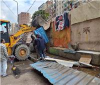 إغلاق 3 منشآت وإعدام مواد غذائية فاسدة في الإسكندرية