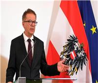 وزير الصحة النمساوي: الانتهاء من تطعيم 500 ألف شخص 