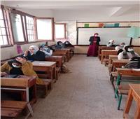 35 الف طالب وطالبة يؤدون امتحانات الصف الاول الثانوى بالبحيرة 