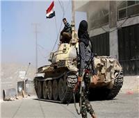 الجيش اليمني يواصل تقدمه في عبس.. ومقتل قيادي حوثي بالاشتباكات