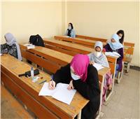 نائب رئيس جامعة عين شمس يشيد بإجراءات كلية الألسن خلال الامتحانات