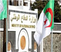 وزارة الدفاع الجزائرية: ضبط عنصري دعم للإرهابيين وتدمير 4 مخابئ