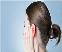 ٧ أسباب وراء سخونة الأذن