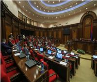 البرلمان الأرميني يعلن إلغاء «حالة الحرب»