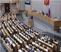 «الدوما الروسي» يعتمد مشروع قانون يسمح بتعيين مدنيين في مناصب عسكرية عليا