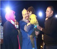 النائب حسام المندوه يطالب وزارة التضامن بدعم طفل يعيش بلا أنف أو عينين