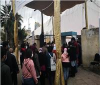 إقبال جماهيري كبير على معرض الإسكندرية للكتاب قبل افتتاحه 
