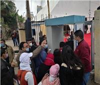 «٢٠٠٠ زائر» متوسط الإقبال بمعرض الإسكندرية للكتاب في يومه الثاني