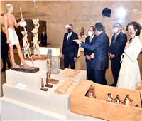 شاهد| الرئيس السيسي يستقبل المومياوات الملكية بالمتحف القومي للحضارة 