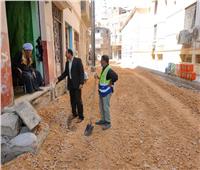 استمرار أعمال التطوير بشوارع حي غرب شبين الكوم