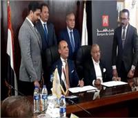 وزير التموين يفتتح أول مكتب للسجل التجاري بالبنوك المصرية