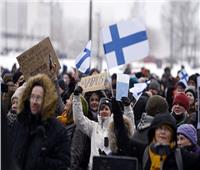 فنلندا: القبض على 20 شخصا في تظاهرات ضد قيود كورونا