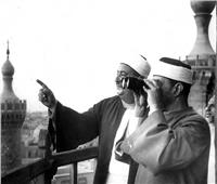 صورة من الأرشيف لاستطلاع رؤية هلال شهر رمضان من أعلى برج القاهرة