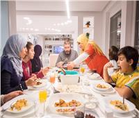 فيديو| كيفية التعامل مع عزومات شهر رمضان في ظل جائحة كورونا