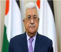 الرئيس الفلسطيني يهاتف عائلة مكرم محمد أحمد معزيًا في وفاته