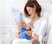 لبن الأم لا يُصيب الأطفال الرضع بفيروس كورونا 