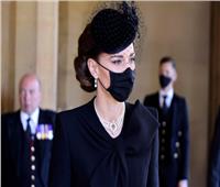 كيت ميدلتون تكرم الأميرة ديانا خلال جنازة الأمير فيليب