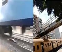 وزير النقل عن شاب نام تحت القطار: «مش هنسيبه» | فيديو