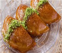 حلويات رمضان| أسهل طريقة لتحضير قطايف بالجوز والقرفة
