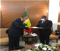 وزير الخارجية يسلم رسالة من الرئيس السيسي لنظيره السنغالي