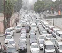 الحالة المرورية... سيولة في حركة السيارات بمحاور القاهرة والجيزة 