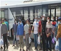 مطار القاهرة يستقبل 95 صيادا مصريا بعد الإفراج عنهم في إريتريا