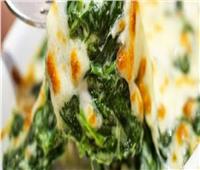 قائمة رمضان | أسهل طريقة لتحضير السبانخ البشاميل بالجبنة