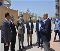 رئيس جامعة كفر الشيخ يتفقد أعمال إنشاء مستشفى الطوارئ ومركز الأورام