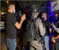 إصابة فلسطينيين واعتقال آخرين خلال قمع قوات الاحتلال لمعتصمين في القدس
