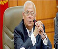 محافظ بورسعيد يوجه رؤساء الأحياء بتنفيذ قرارات الحكومة 