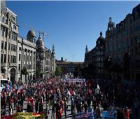 الآلاف يتظاهرون في بورتو ضد القمة الاجتماعية للاتحاد الأوروبي