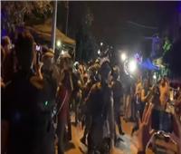 قوات الاحتلال تعتدي بوحشية على متضامنين مع أهالي حي الشيخ جراح | فيديو