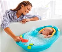أضرار عدم استحمام الرضع.. وأهم طرق السلامة لهم في الحمام