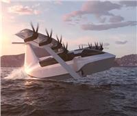 «قارب طائر كهربائي» يطير بسرعة 180 ميلاً في الساعة | فيديو