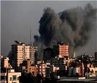 طائرات الاحتلال الإسرائيلي تدمر برج «الجلاء» وسط غزة
