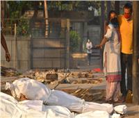 «جثث ضحايا كورونا» في نهر الجانج تتسبب في صدمة بالهند