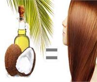 «زيت جوز الهند» لحماية شعرك من الجفاف والتلف في الصيف 