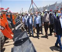 محافظ بني سويف يشهد بروفة اصطفاف المعدات ضمن مشروع صقر «76» 