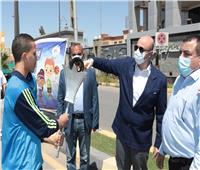 محافظ بني سويف يطلق شعلة أولمبياد الطفل المصري