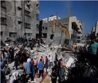 انتشال جثامين 4 شهداء شرق خان يونس.. قضوا نحبهم خلال قصف الاحتلال لـ«غزة»