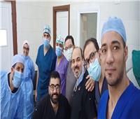 إجراء جراحة «فتاق» نادرة بمستشفى أسيوط العام | صور