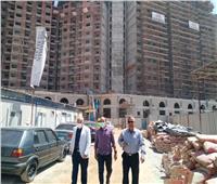 مسئولو «الإسكان» يتفقدون سير العمل بالأبراج في منطقة مثلث ماسبيرو | صور