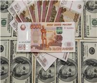 بورصة موسكو: ارتفاع الروبل الروسي أمام الدولار 