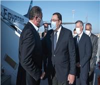 السفير المصري ورئيس الترجي في استقبال بعثة الأهلي في تونس 