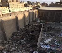 انتشار «القمامة» أمام كنيسة ماري جرجس الأثرية بمصر القديمة| صور