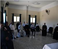  الأنبا باخوم يلتقي بمجمع كهنة الإسكندرية    