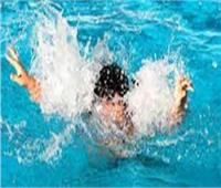 تفاصيل غرق طفلين في حمام سباحة داخل كمبوند بـ«أكتوبر»
