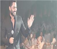 تامر حسني يتألق في حفل غنائي بالرياض بحضور جماهيري كبير | صور