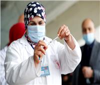 تونس: تطعيم مليون و685 ألفًا و739 شخصًا بالجرعة الأولى من لقاح كورونا