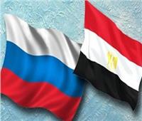 خبير اقتصادي: روسيا بدأت التحرك لعمل استثمارات مباشرة خارج حدودها | فيديو